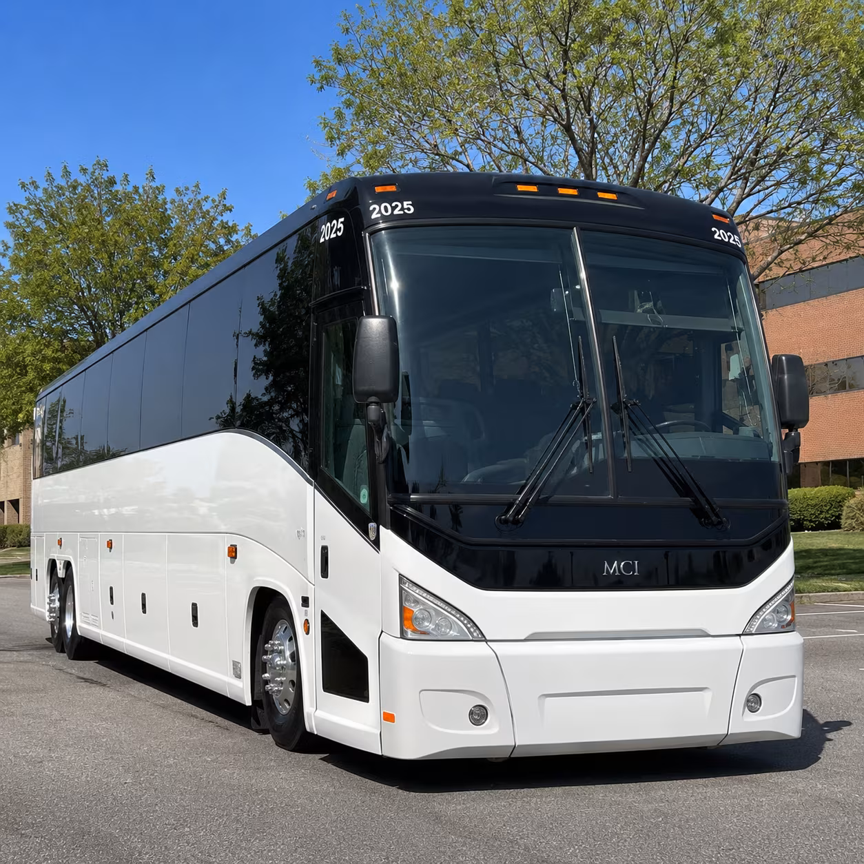 field trip buses to the national aquarium maryland zoo and baltimore s top science destinations